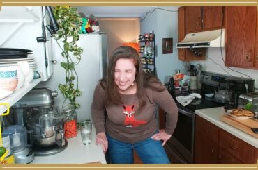 Sweet potato chili and viewers gotta choose a side | !recipe !pronouns !chester !love