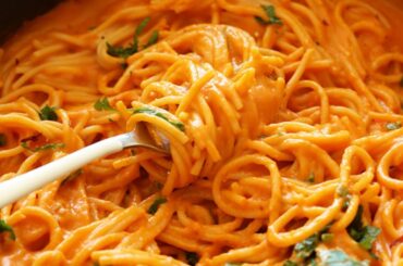 Vegan Roasted Red Pepper Pasta | Minimalist Baker Recipes