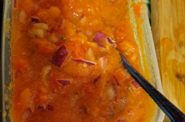 I ran out of coriander/cilantro. I just made it hotter to make up for it.