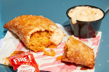 What Is Taco Bell's New, Highly-Anticipated Menu Item, the Crispanada? | Taste of Home