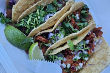 2 carnitas 2 pastor