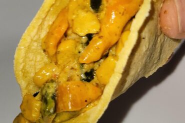 Rajas Poblanas y Habanadas Con Crema