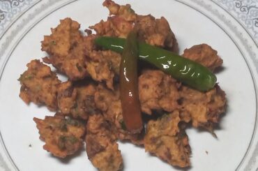 Black Pepper Shark Chickpea Fritters / Dinner Recipes / Chickpea Recipes / Shark Recipes 1781