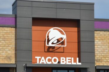 As Customers Ditch McDonald's, They're Flocking to Taco Bell In Droves