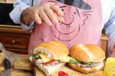 Preparing 'Lonches Laguneros'. A type of sandwich from a region called ''La Comarca Lagunera'' in Northern Mexico.