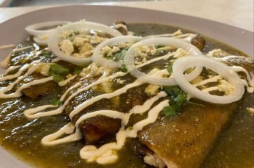Enchiladas Verdes