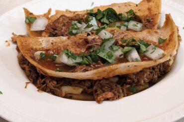 Birria chicken tacos