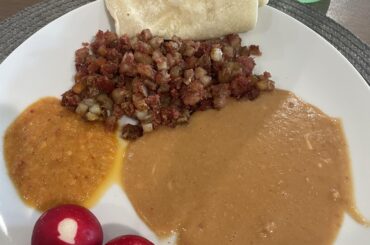 Frijoles puercos and papas with corn beef
