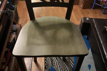 Snagged myself a chair (store was remodeling)