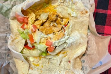 Still able to order the $2 Chipotle chicken Ranch burrito in app if you add from an old order. Best $2 in Fast food.