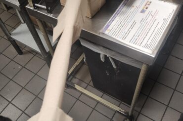 I absolutely hate when the napkins do this. Any other workers out there have napkins that do this?