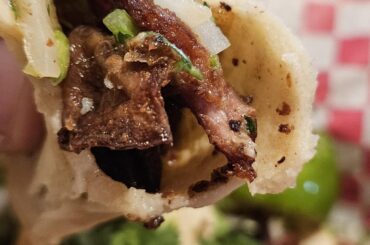 Chingate unos tacos!
