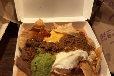 My local Taco Bell continues their pattern of not fucking around with portion sizes.