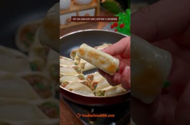 EASY CHINESE POTSTICKERS RECIPE #recipe #cooking #chinesefood #potstickers #dumplings #snack #dimsum