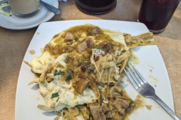 Chilaquiles with chicharron in salsa verde from La Puntada, Monterrey, N.L.