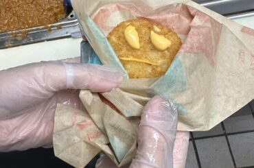 This is what we’re doing while you wait 6min for your drive through order