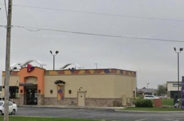 Before and after of the Winchester, IN Taco Bell which got demolished by a tornado last night.