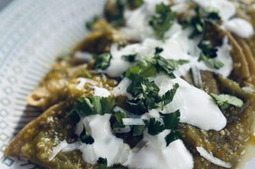 Enchiladas verdes de pollo