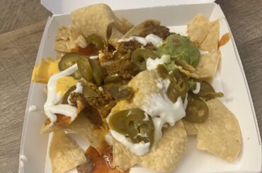 Is this normal for the loaded beef nachos? In the Mexican pizza box?