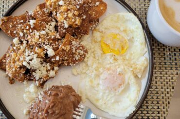 Unos chilaquiles para el desayuno.