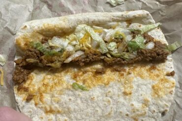 Taco Bell getting really stingy with their tacos