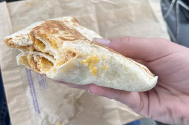 Was blessed with a super filled chicken slider today