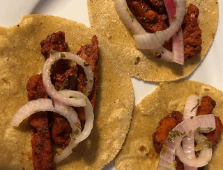 Seitan "cochinita" pibil