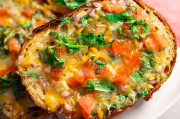 Chili Cheese Toast | Quick & Easy Indian Snack | Spicy & Cheesy Bread Recipe