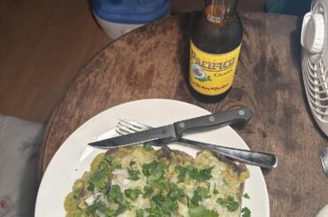 Enchiladas Suizas en Cama, Viendo Deprisa, Deprisa