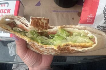 Should be renamed lettuce Crunchwrap