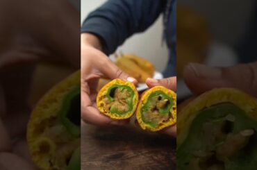 Green Chilli pakora wow #food #shorts #yiutubeshort #streetfood #greenchilli #pakora