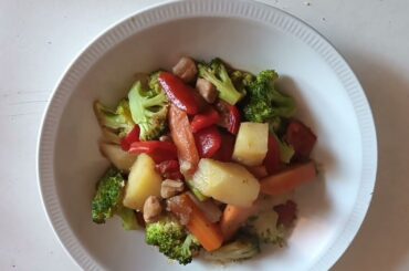 Broccoli Carrots Potatoes Bell Pepper Recipe//Delicious and Healthy Foods//..