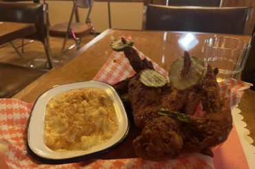 belles hot chicken!