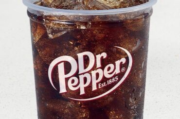 taco bell serving dr pepper apparantly is a new (sorta) thing