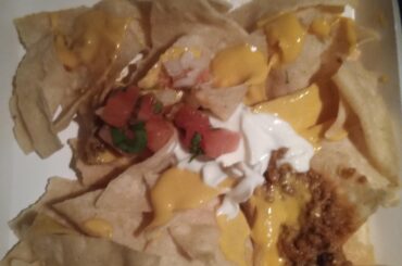 Rate my local taco bell off of the nachos I got