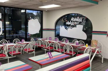 I miss when Taco Bell looked like this