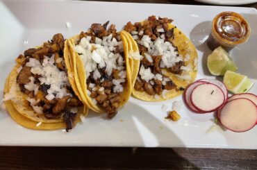 tacos al pastor