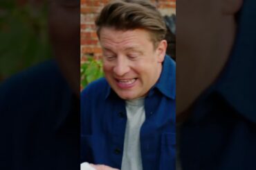 Traybakes! We all love them and this chicken and pepper .. - Recipes