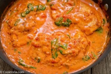 Chicken in Roasted Pepper Sauce