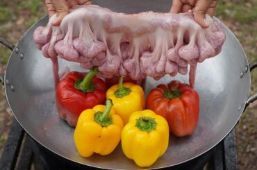 Fried Chitlins Recipe | Chitterlings and Bell Pepper Recipe | How to Cook Chitterlings in my Village