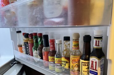 Did your fridge come with a sauce rack?