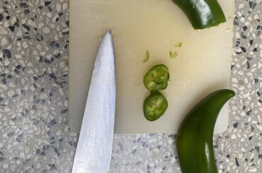 Any idea what chilli this is? Looks like Serrano but is way spicier.