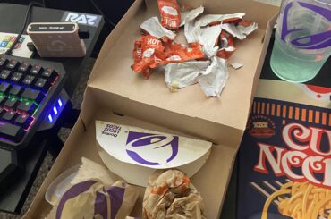 How many packets and what’s your main?