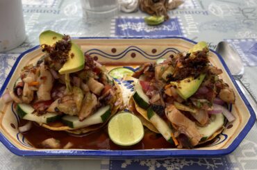 Tostadas de pulpo-PVR Mexico
