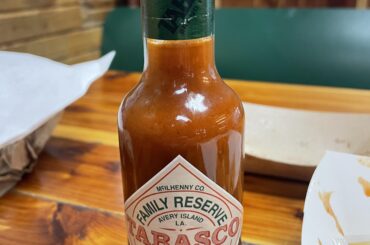 Bought Tabasco Family Reserve after seeing people rave about it. I’m not a fan, too vinegary. Louisiana remains the superior fried food/cajun hot sauce IMO.