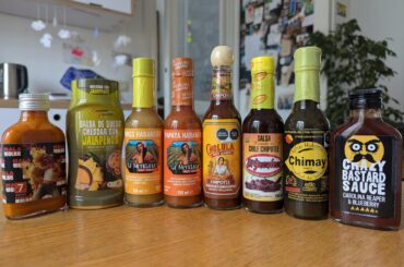 Visited a nice mexican shop in Paris, with a nice selection of spicy sauces. Here's what I bought.