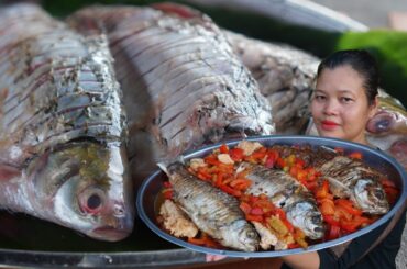 Cooking fry fish with tomato and bell pepper recipe -  Simple cooking channel