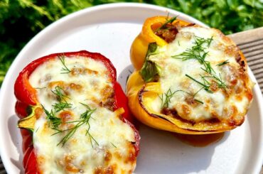 CLASSIC STUFFED BELL PEPPERS RECIPE. Easy Keto Dinner.