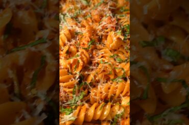 Creamy Cherry Tomato & Basil Pasta