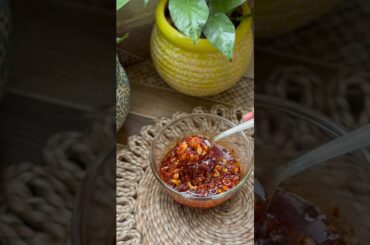 Chilli Garlic Oil#viral#trending#youtubeshorts#shorts#chillioil#chilligarlicoil#food#recipe#yt#fyp